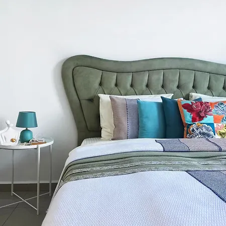 Apartamento Spacious Three-bedroom With Sea View A4