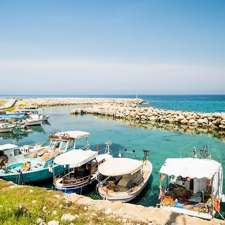 Apartamento Spacious Three-bedroom With Sea View A4 *