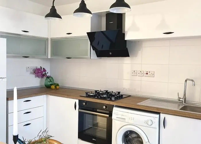 דירה Spacious Three-bedroom With Sea View A4 לאפיטוס