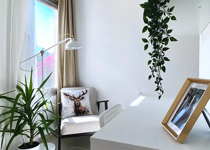 Spacious Three-bedroom With Sea View A4 לאפיטוס