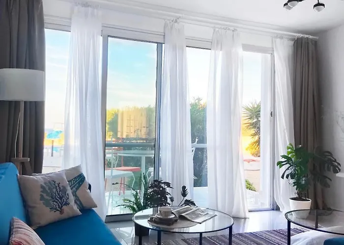 Spacious Three-bedroom With Sea View A4 * לאפיטוס