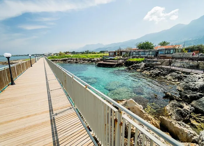 דירה Spacious Three-bedroom With Sea View A4